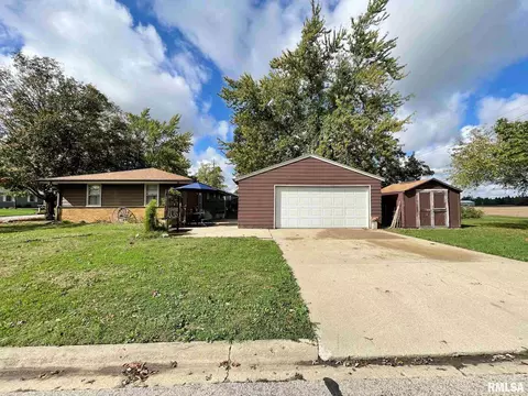 301 1st St, Congerville, IL 61729 photo 29