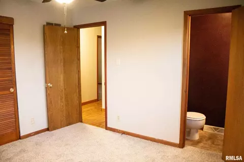214 Dennis Dr, Eureka, IL 61530 photo 32