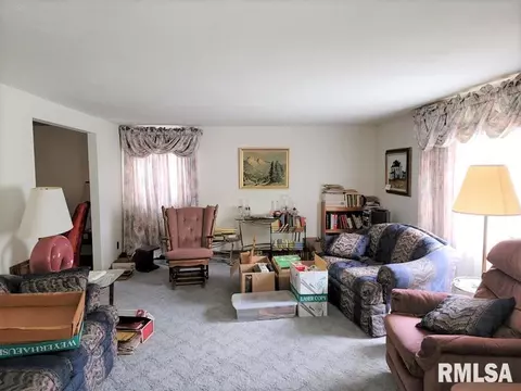 1020 E Piper St, Macomb, IL 61455 photo 10