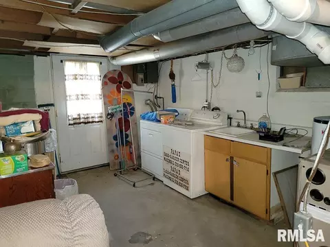 1020 E Piper St, Macomb, IL 61455 photo 12