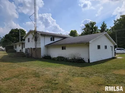 1020 E Piper St, Macomb, IL 61455 photo 7