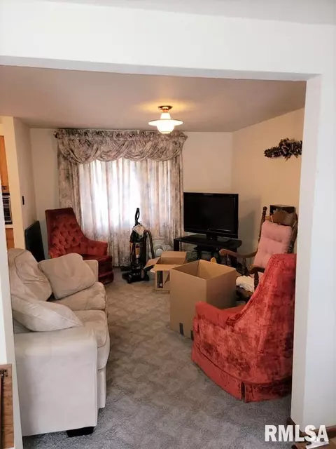 1020 E Piper St, Macomb, IL 61455 photo 13