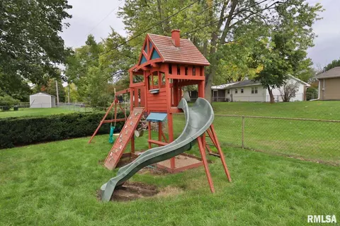 604 Devonshire Rd, Washington, IL 61571 photo 44