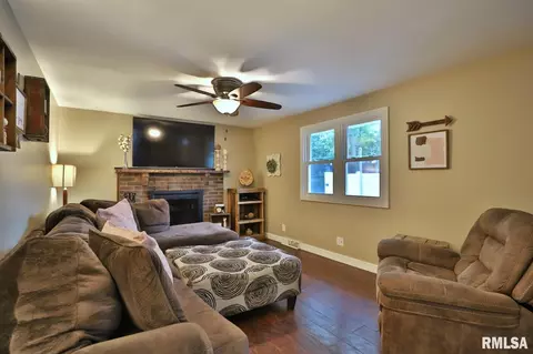 604 Devonshire Rd, Washington, IL 61571 photo 19