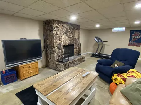 802 W Chase St, Macomb, IL 61455 photo 31