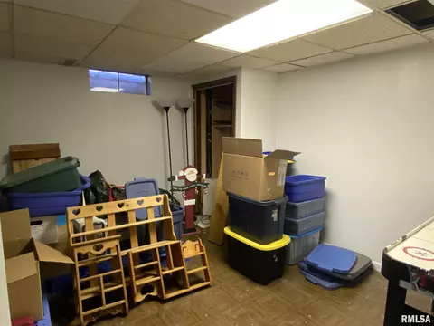 802 W Chase St, Macomb, IL 61455 photo 32