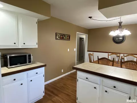 802 W Chase St, Macomb, IL 61455 photo 12