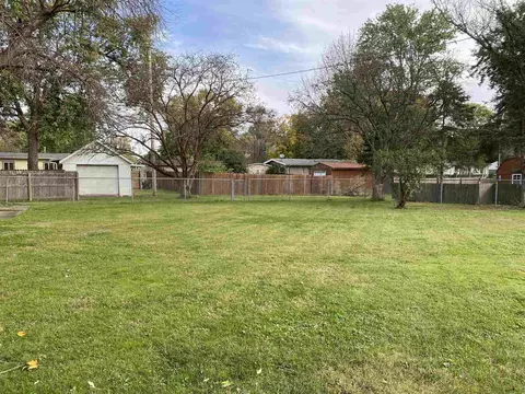 802 W Chase St, Macomb, IL 61455 photo 43