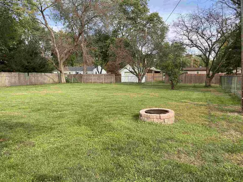 802 W Chase St, Macomb, IL 61455 photo 37