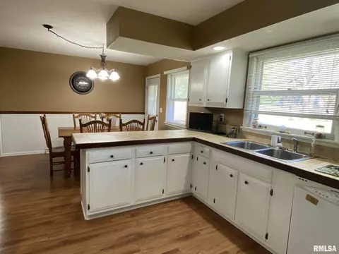 802 W Chase St, Macomb, IL 61455 photo 14