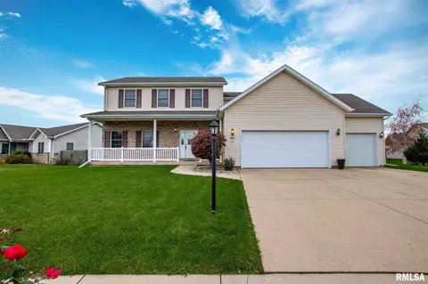 1505 Red Brook Ct, Metamora, IL 61548 photo 1