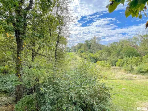 98 Thrush Ave, Pekin, IL 61554 photo 36