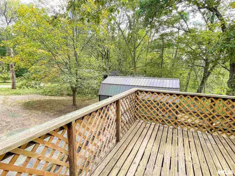 98 Thrush Ave, Pekin, IL 61554 photo 32