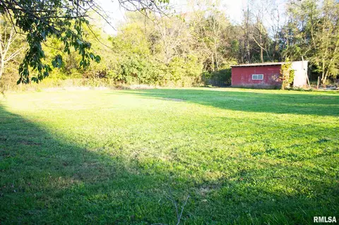 18130 River Rd, Danvers, IL 61732 photo 8