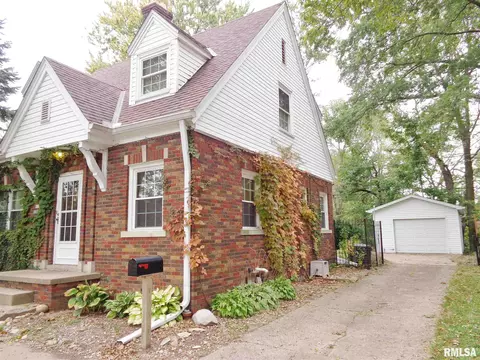 315 N Kickapoo Ter, Peoria, IL 61604 photo 3
