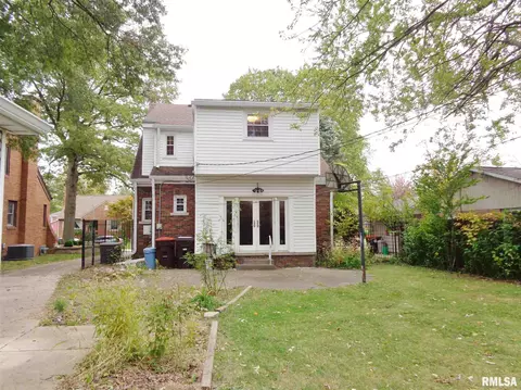 315 N Kickapoo Ter, Peoria, IL 61604 photo 5