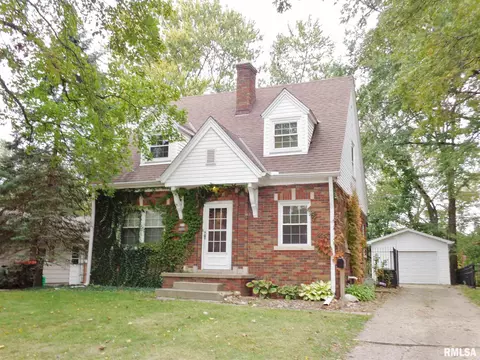 315 N Kickapoo Ter, Peoria, IL 61604 photo 1