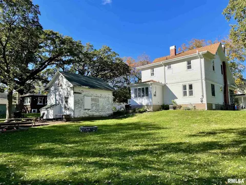 210 W Burton Ave, Eureka, IL 61530 photo 43
