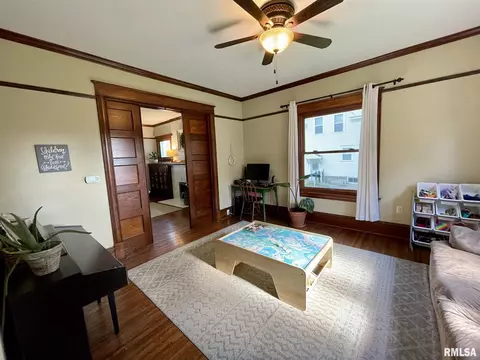210 W Burton Ave, Eureka, IL 61530 photo 16