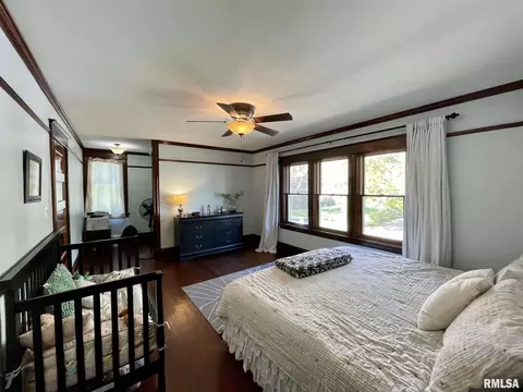 210 W Burton Ave, Eureka, IL 61530 photo 21
