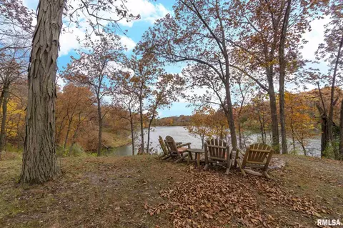 7141 Pueblo Dr, Delavan, IL 61734 photo 26