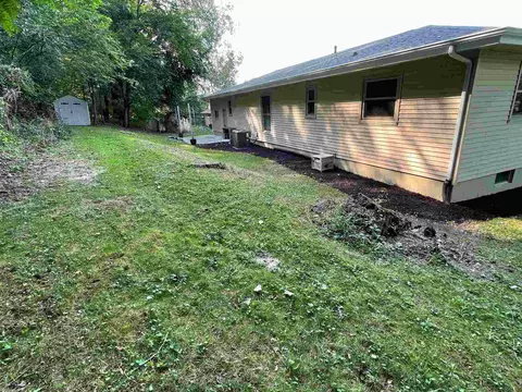 209 E 3rd Ave, Coal Valley, IL 61240 photo 24