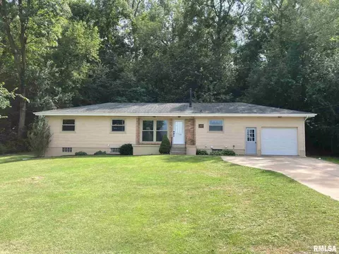 209 E 3rd Ave, Coal Valley, IL 61240 photo 1