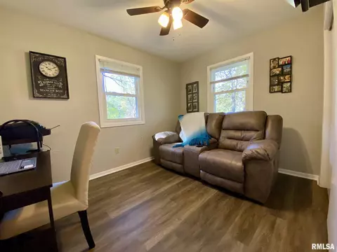 21 Hickory Bow St, Macomb, IL 61455 photo 23