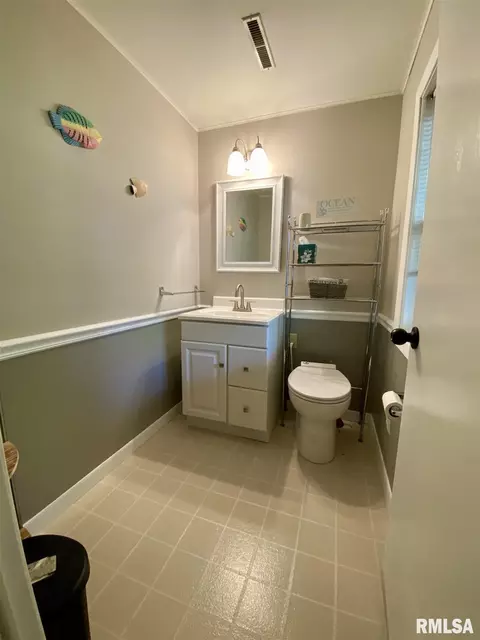 21 Hickory Bow St, Macomb, IL 61455 photo 28