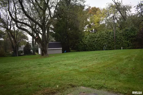 45 Laurel Dr, Canton, IL 61520 photo 31