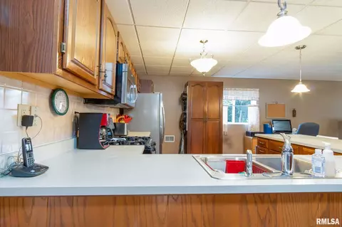 315 E Walnut St, Metamora, IL 61548 photo 16