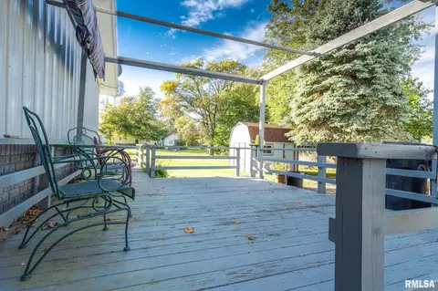315 E Walnut St, Metamora, IL 61548 photo 5