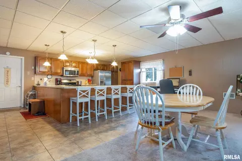 315 E Walnut St, Metamora, IL 61548 photo 14