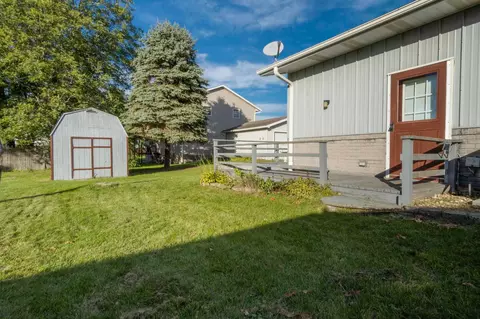 315 E Walnut St, Metamora, IL 61548 photo 8
