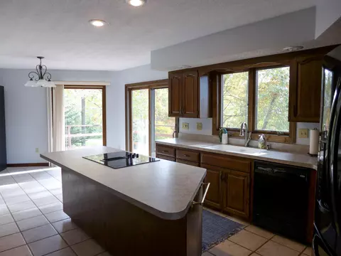 4650 S Tewkesbury Ct, Mapleton, IL 61547 photo 9