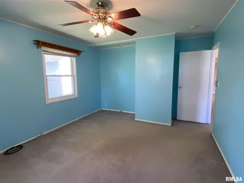 809 Memorial Dr, Macomb, IL 61455 photo 30