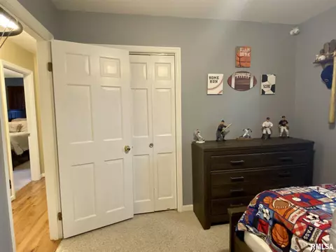1155 Debbie Ln, Macomb, IL 61455 photo 22
