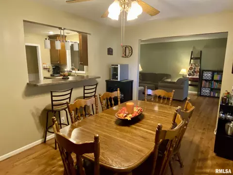 1155 Debbie Ln, Macomb, IL 61455 photo 15
