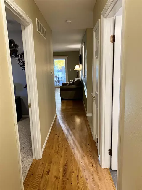 1155 Debbie Ln, Macomb, IL 61455 photo 31