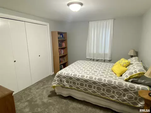 1155 Debbie Ln, Macomb, IL 61455 photo 36