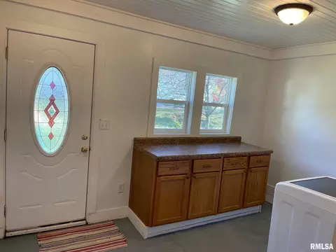 702 E Murray St, Macomb, IL 61455 photo 9