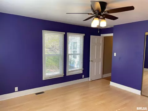 702 E Murray St, Macomb, IL 61455 photo 20