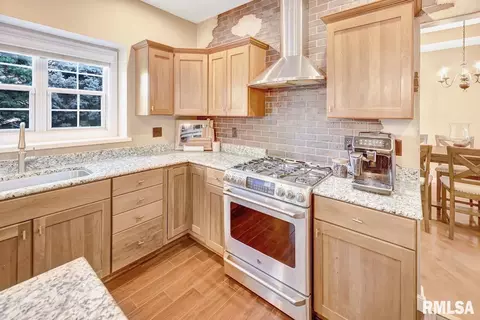 11204 N Jonathans Way, Dunlap, IL 61525 photo 18