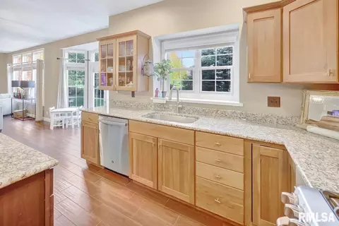 11204 N Jonathans Way, Dunlap, IL 61525 photo 19