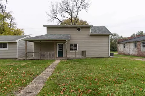 811 S Pine St, Delavan, IL 61734 photo 24