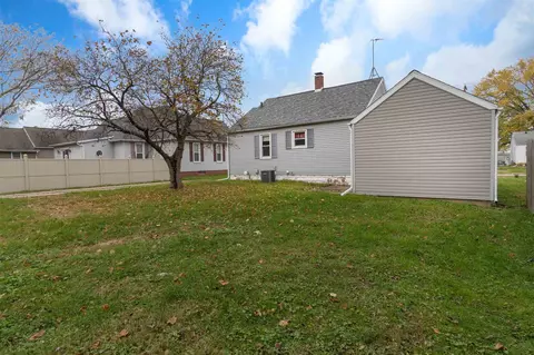 1006 Elm St, Canton, IL 61520 photo 16
