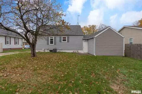 1006 Elm St, Canton, IL 61520 photo 15