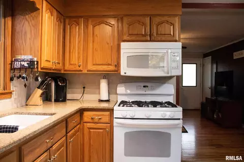 207 W Sunny Ln, Eureka, IL 61530 photo 19