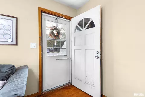 903 Eldridge St, Washington, IL 61571 photo 4
