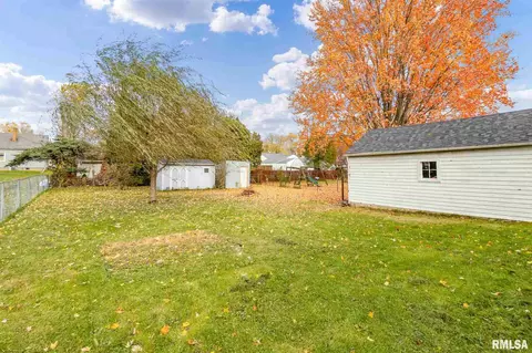 903 Eldridge St, Washington, IL 61571 photo 31